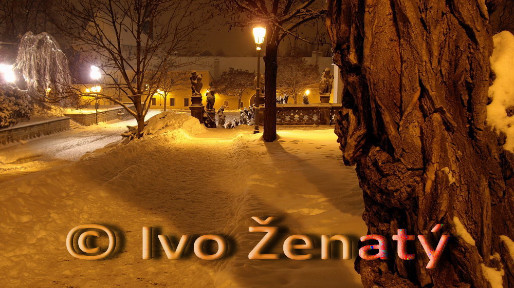 Praha, Loretánské nám. 02_MP